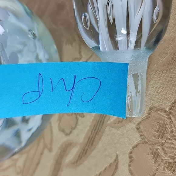 Vintage Perfume bottle with stopper art glass unmarked - Picture 5 of 8